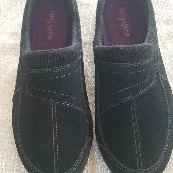 easy spirit black slip on shoes